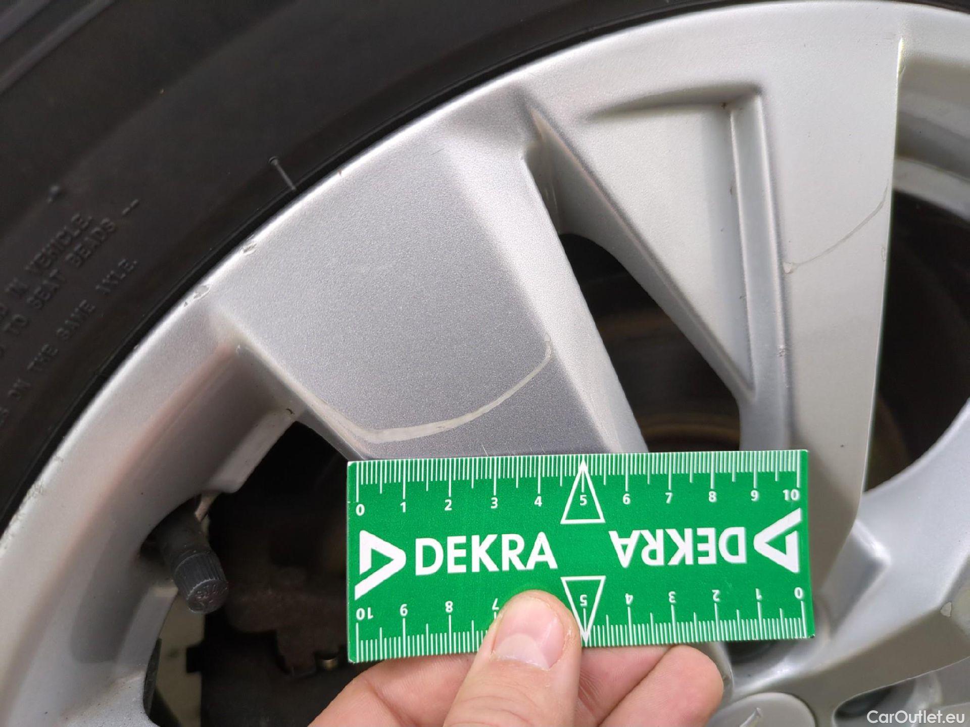  Peugeot  3008  Active Business 1.5 HDi 130CV BVA8 E6d #18