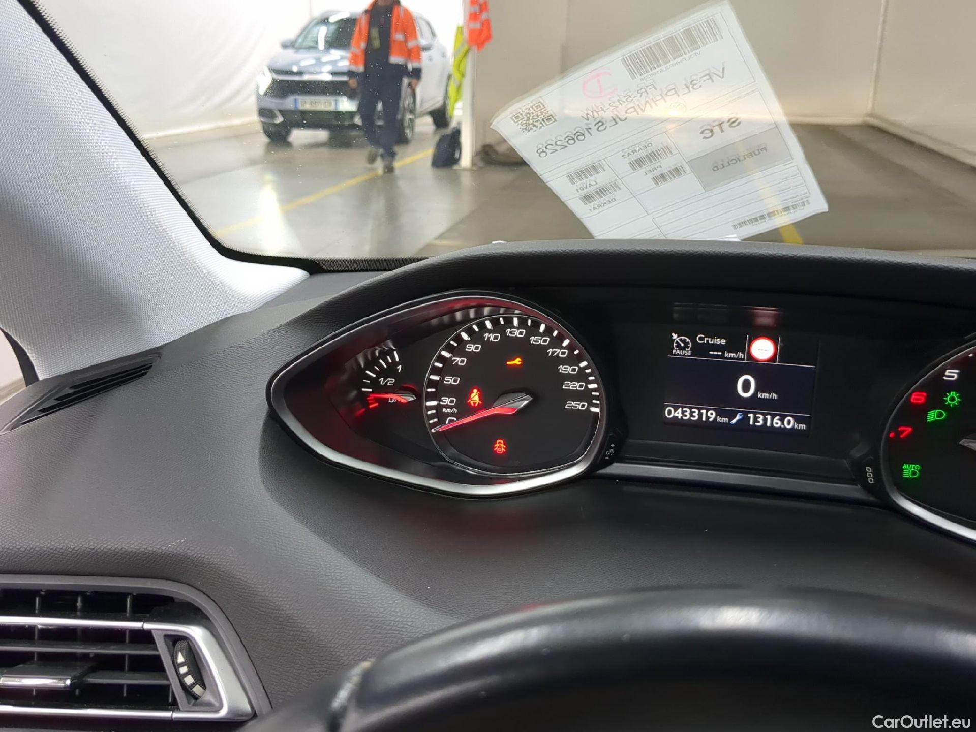  Peugeot  308  Active Business 1.2 PureTech 110CV BVM6 E6d #1