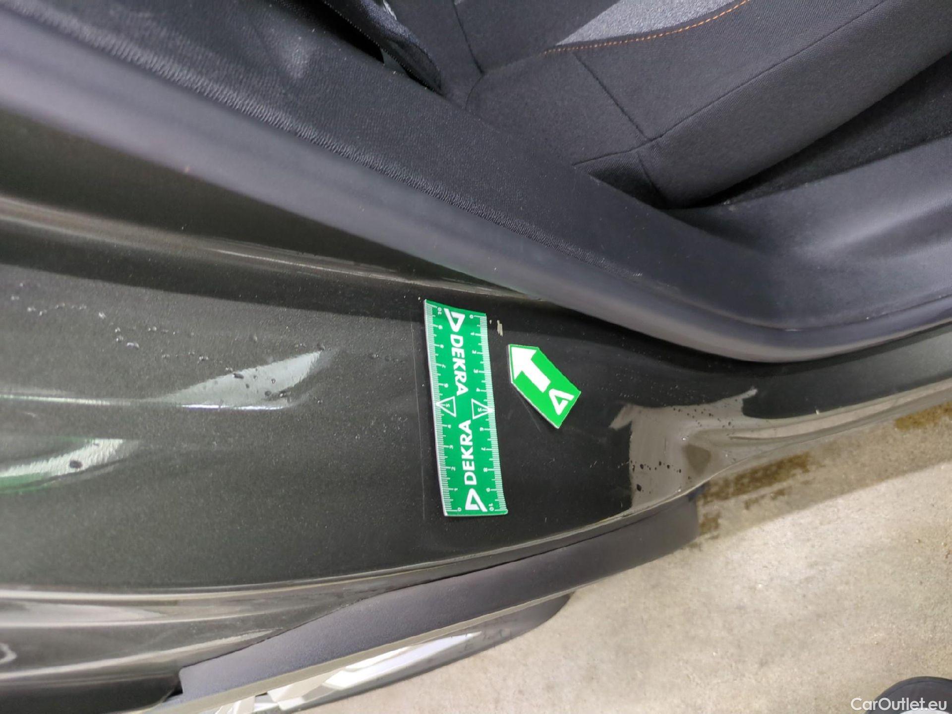  Peugeot  3008  Active Business 1.5 HDi 130CV BVA8 E6d #21