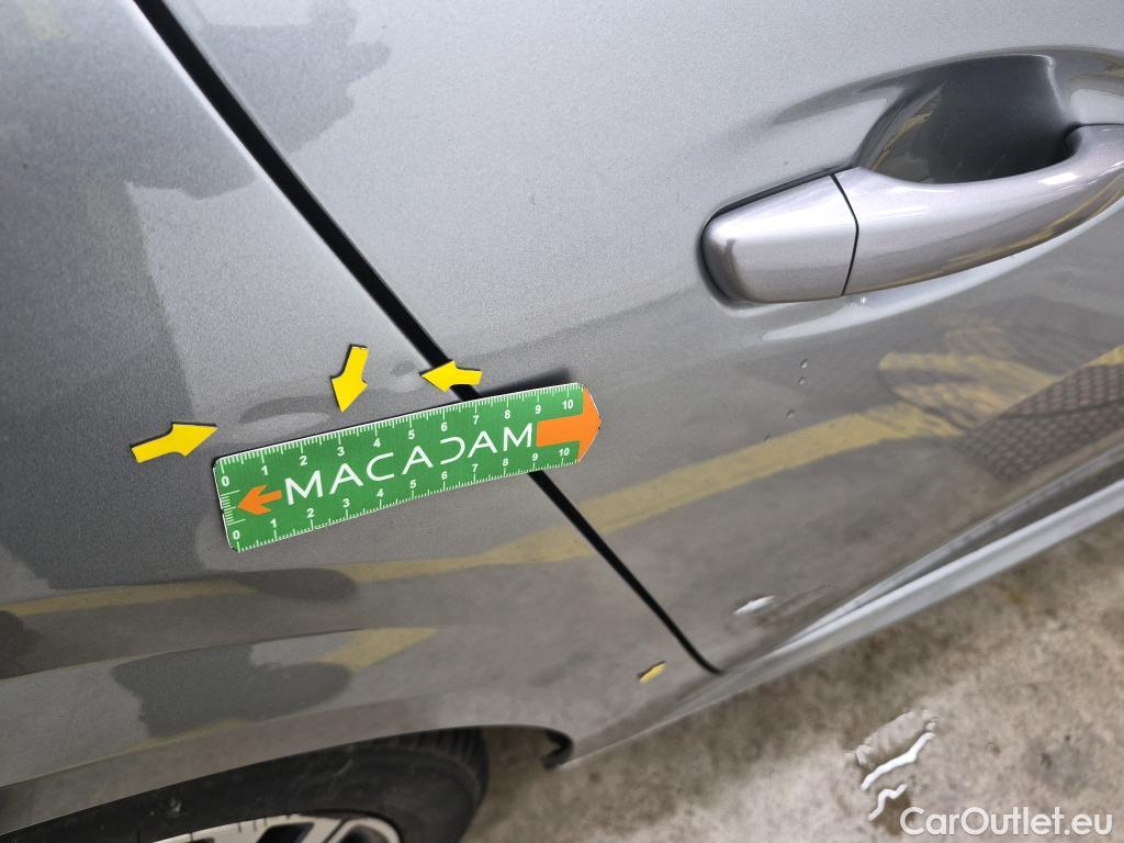  Peugeot  208  Allure Pack 1.2 PureTech 100CV BVA8 E6d #10