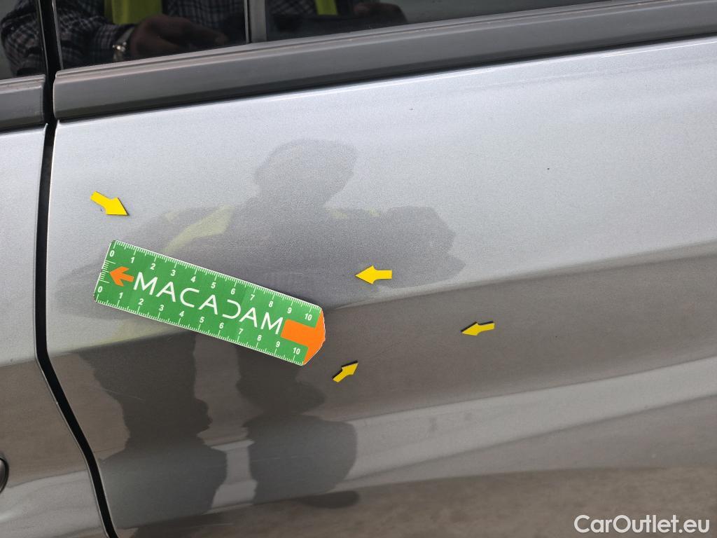  Peugeot  208  Allure Pack 1.2 PureTech 100CV BVA8 E6d #30