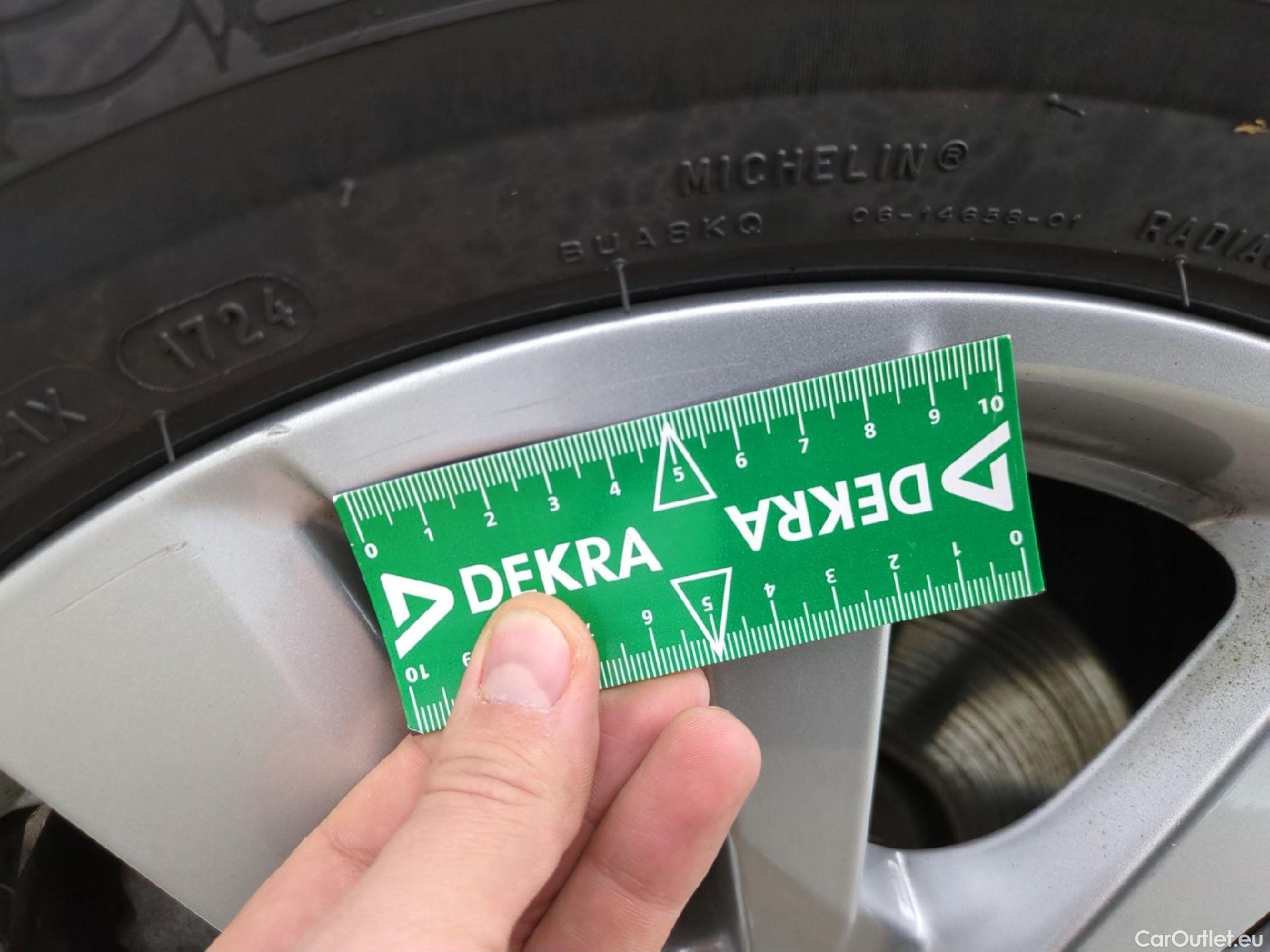  Peugeot  3008  Active Business 1.5 HDi 130CV BVA8 E6d #5