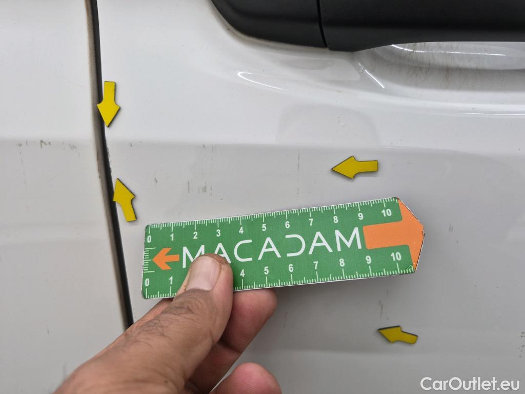  Peugeot  208  Premium 1.5 HDi 100CV BVM6 E6d #49