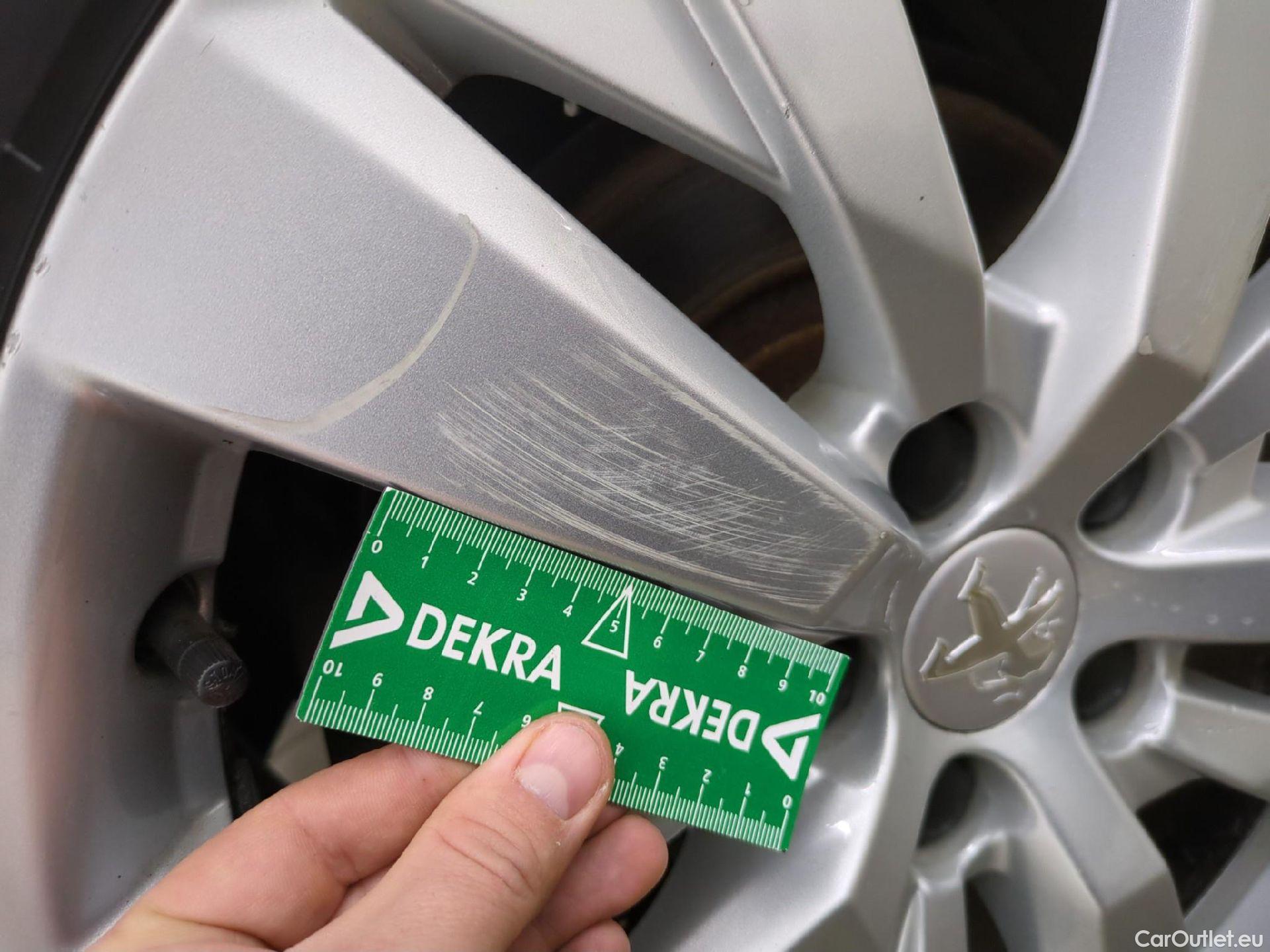  Peugeot  3008  Active Business 1.5 HDi 130CV BVA8 E6d #19