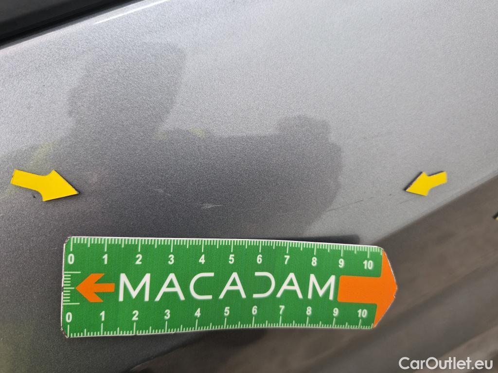  Peugeot  208  Allure Pack 1.2 PureTech 100CV BVA8 E6d #31