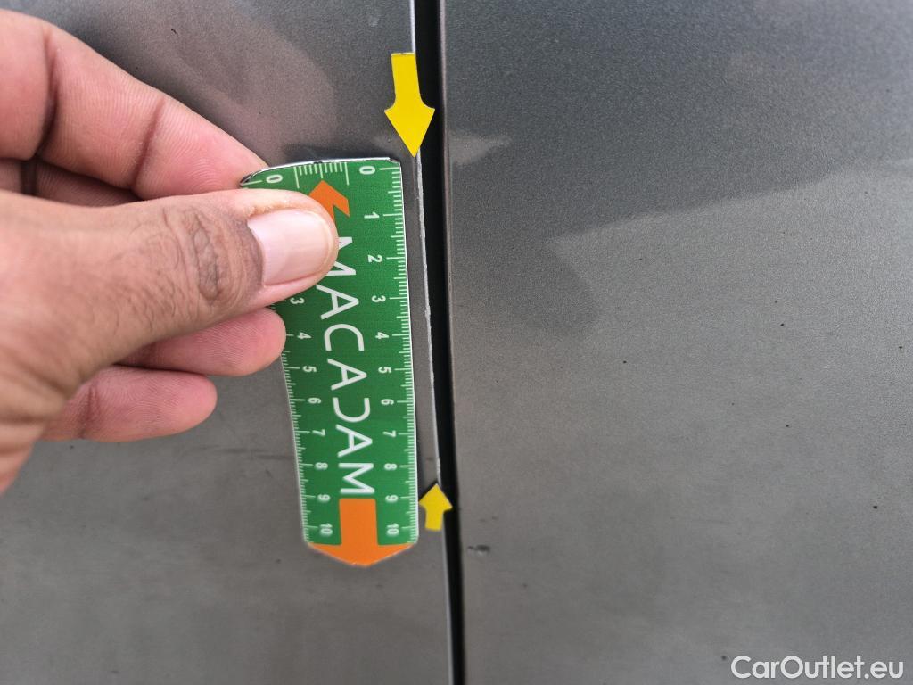  Peugeot  208  Allure Pack 1.2 PureTech 100CV BVA8 E6d #28