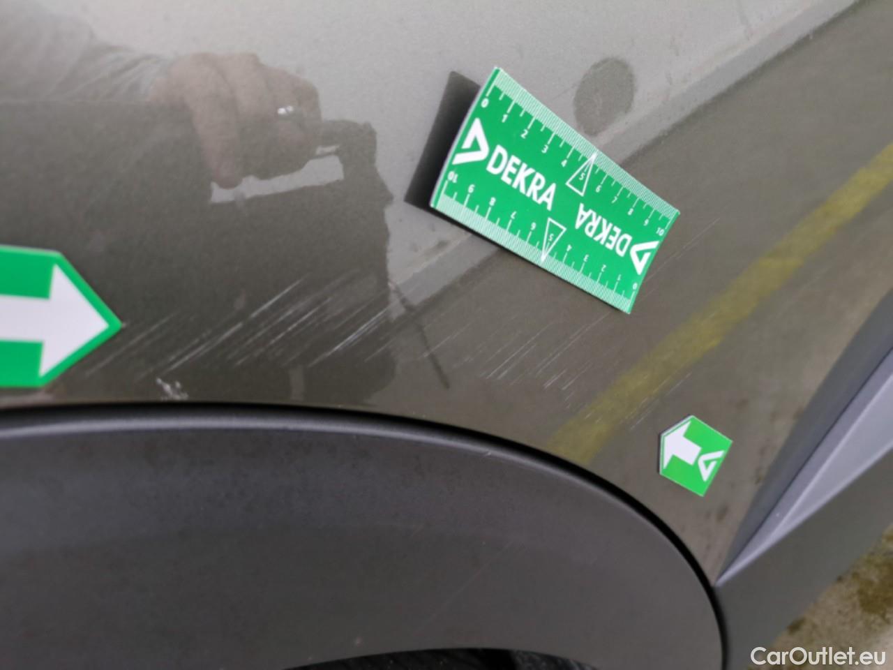  Peugeot  3008  Active Business 1.5 HDi 130CV BVA8 E6d #23