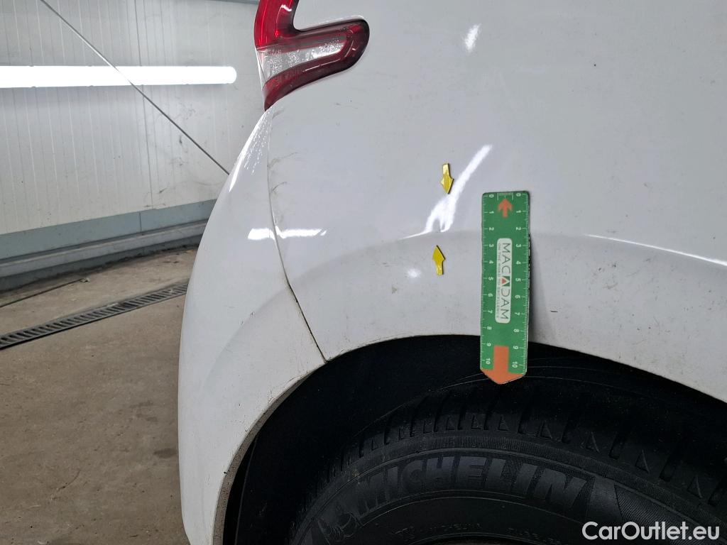  Peugeot  208 PEUGEOT  Affaire VU 5p Berline 1.6 BlueHDi 75 PACK CLIM #30