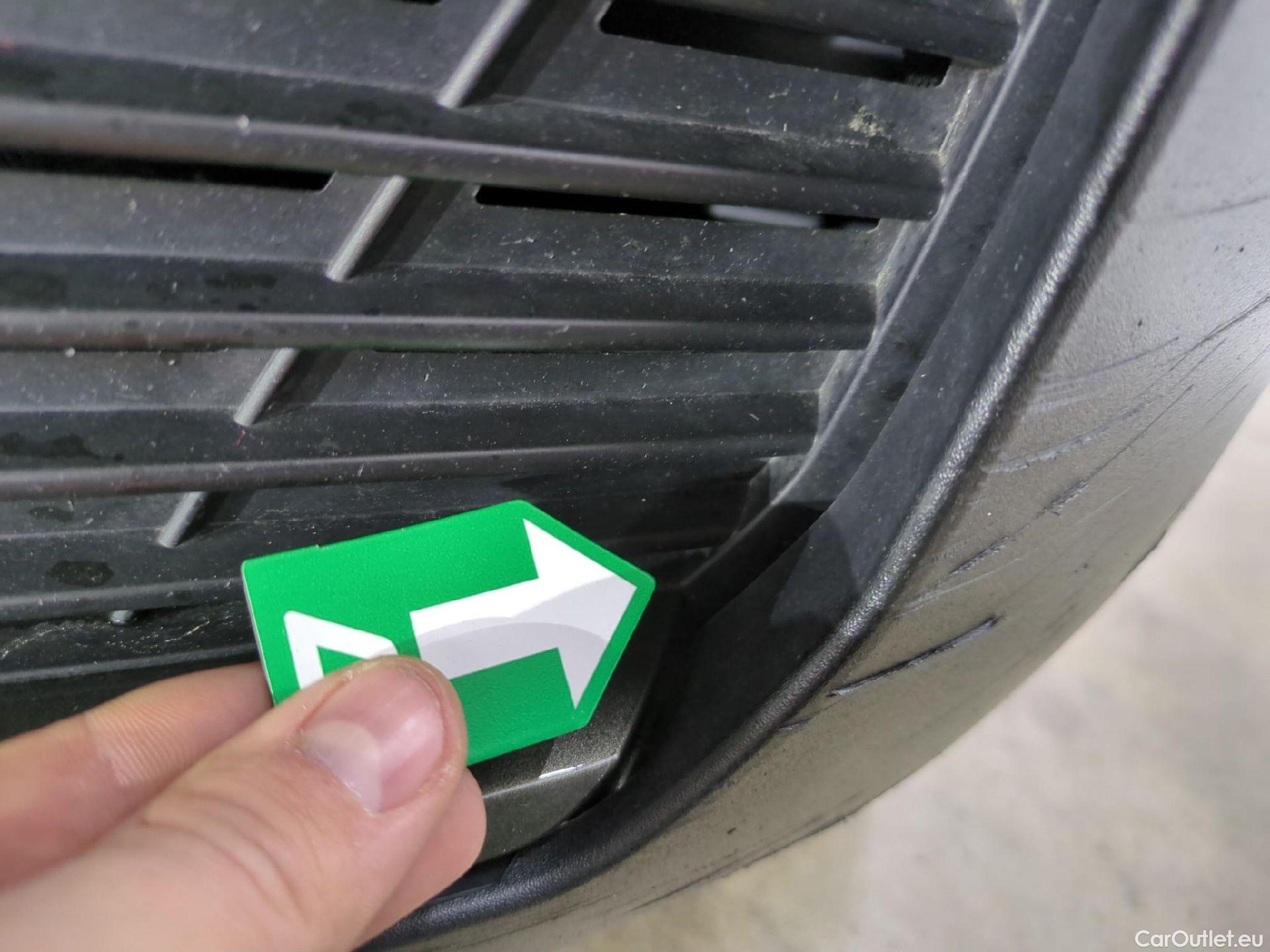  Peugeot  3008  Active Business 1.5 HDi 130CV BVA8 E6d #30