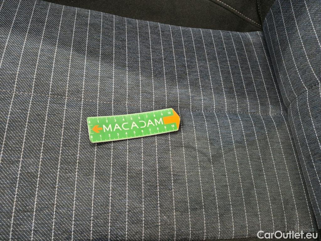  Peugeot  208  Premium 1.5 HDi 100CV BVM6 E6d #61