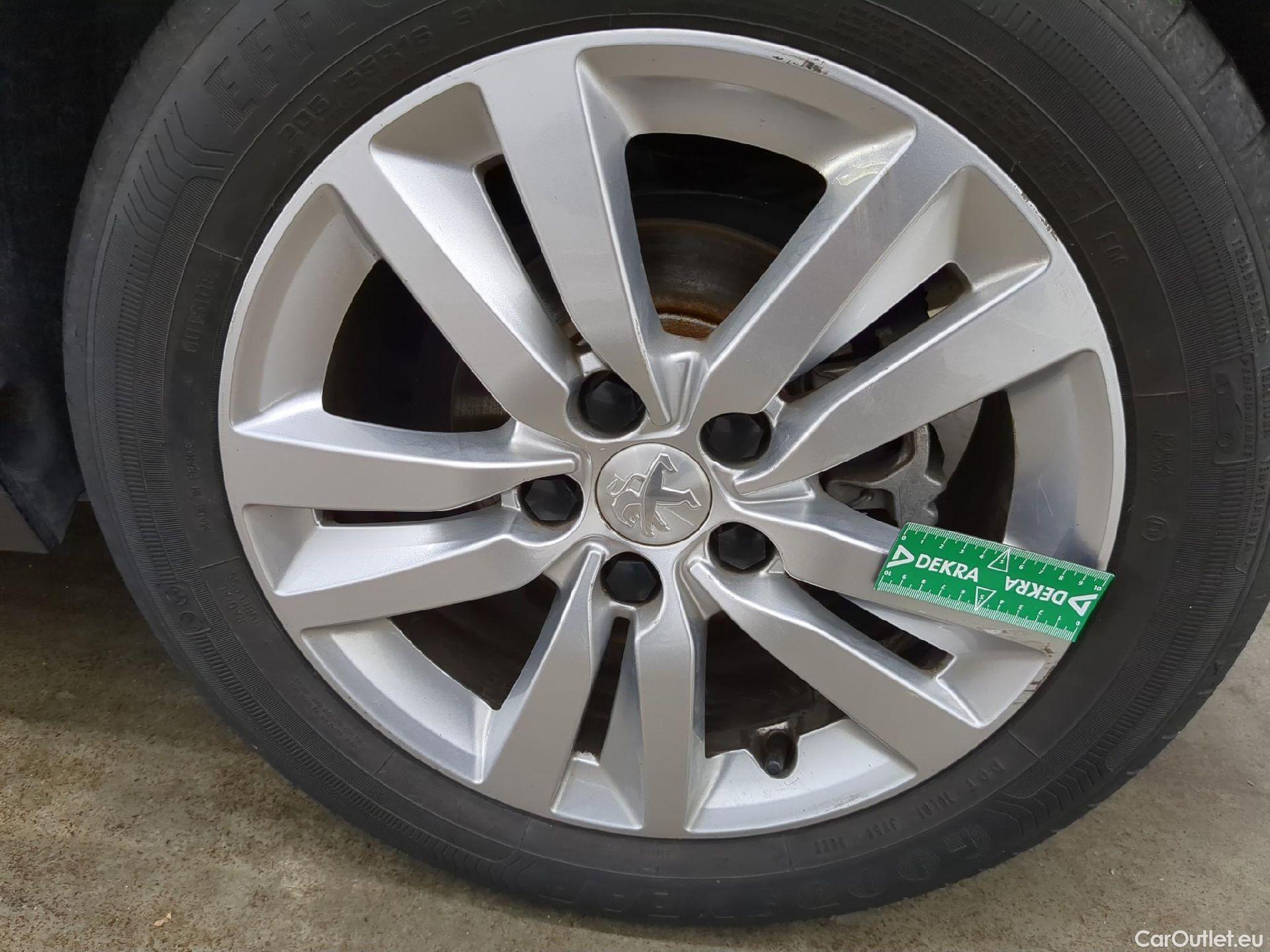  Peugeot  308  Active Business 1.2 PureTech 110CV BVM6 E6d #11