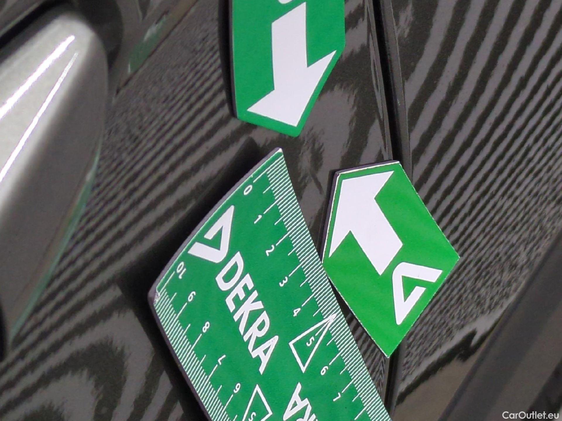  Peugeot  3008  Active Business 1.5 HDi 130CV BVA8 E6d #35