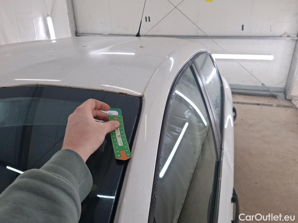  Peugeot  208 PEUGEOT  Affaire VU 5p Berline 1.6 BlueHDi 75 PACK CLIM #15