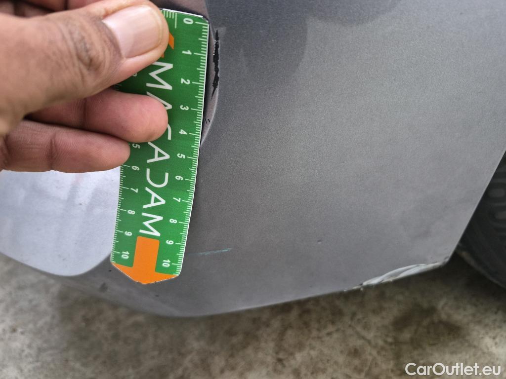  Peugeot  208  Allure Pack 1.2 PureTech 100CV BVA8 E6d #3