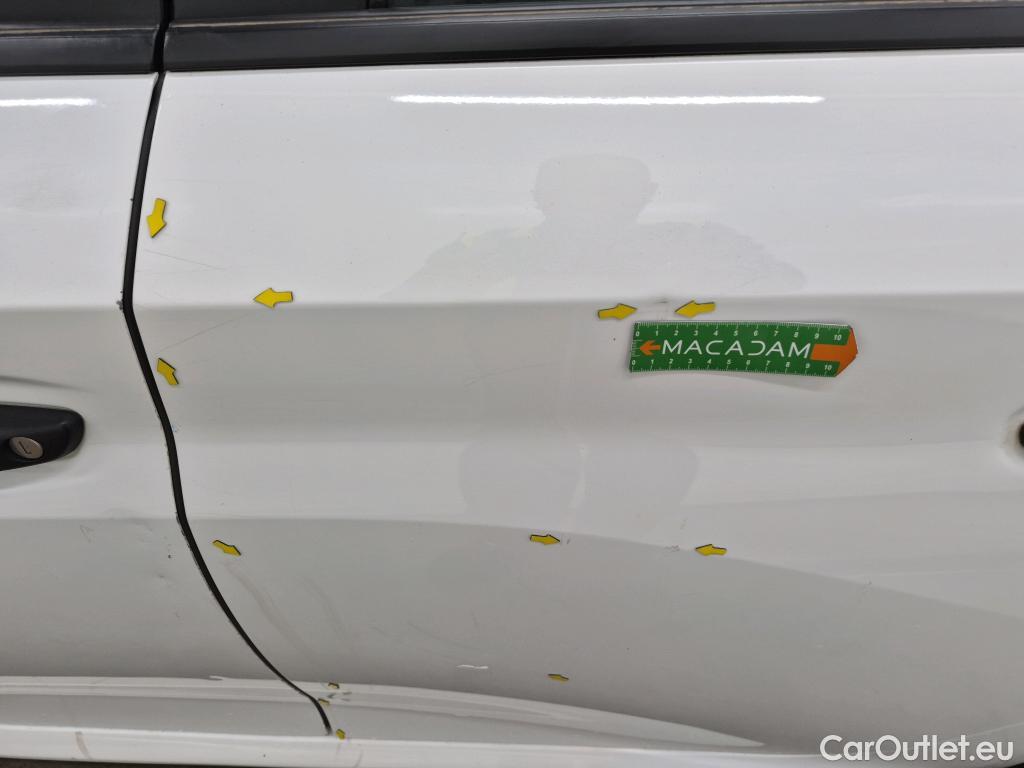  Peugeot  208  Premium 1.5 HDi 100CV BVM6 E6d #23