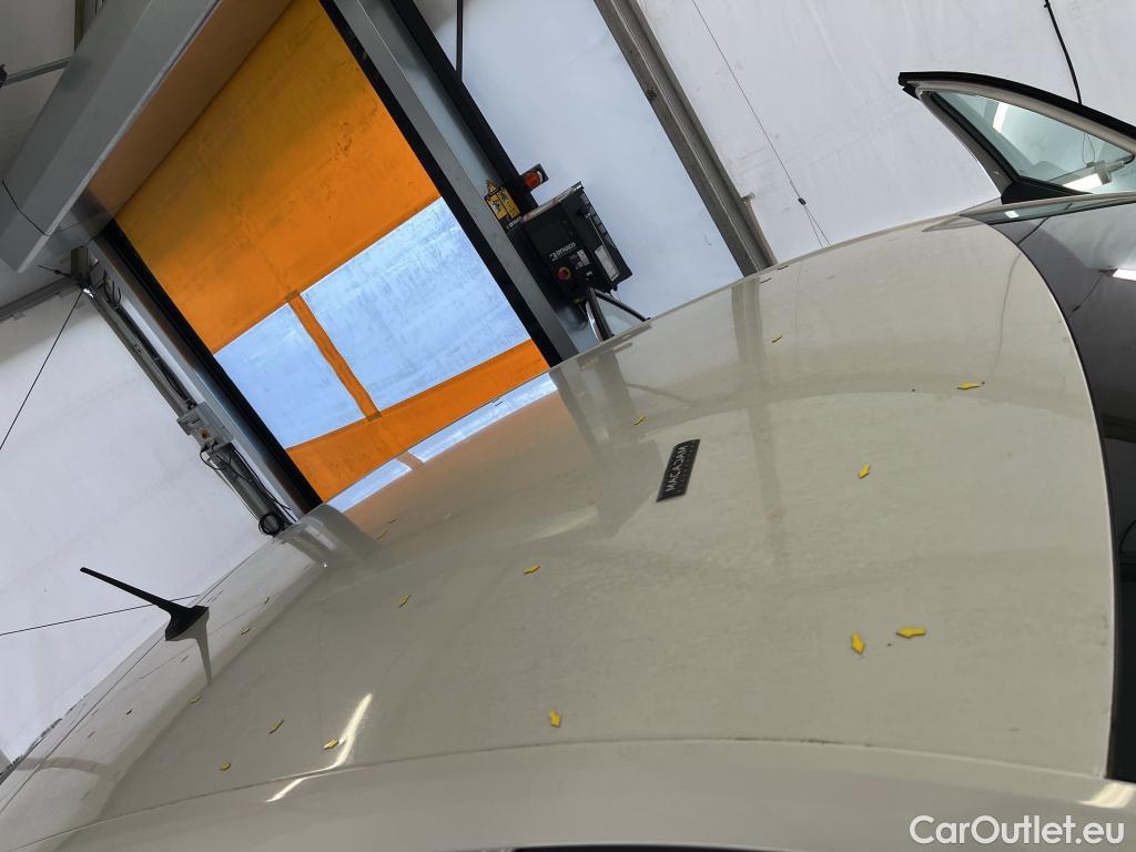  Renault  Captur  II Business 1.5 dCi 95CV BVM6 E6dT #1