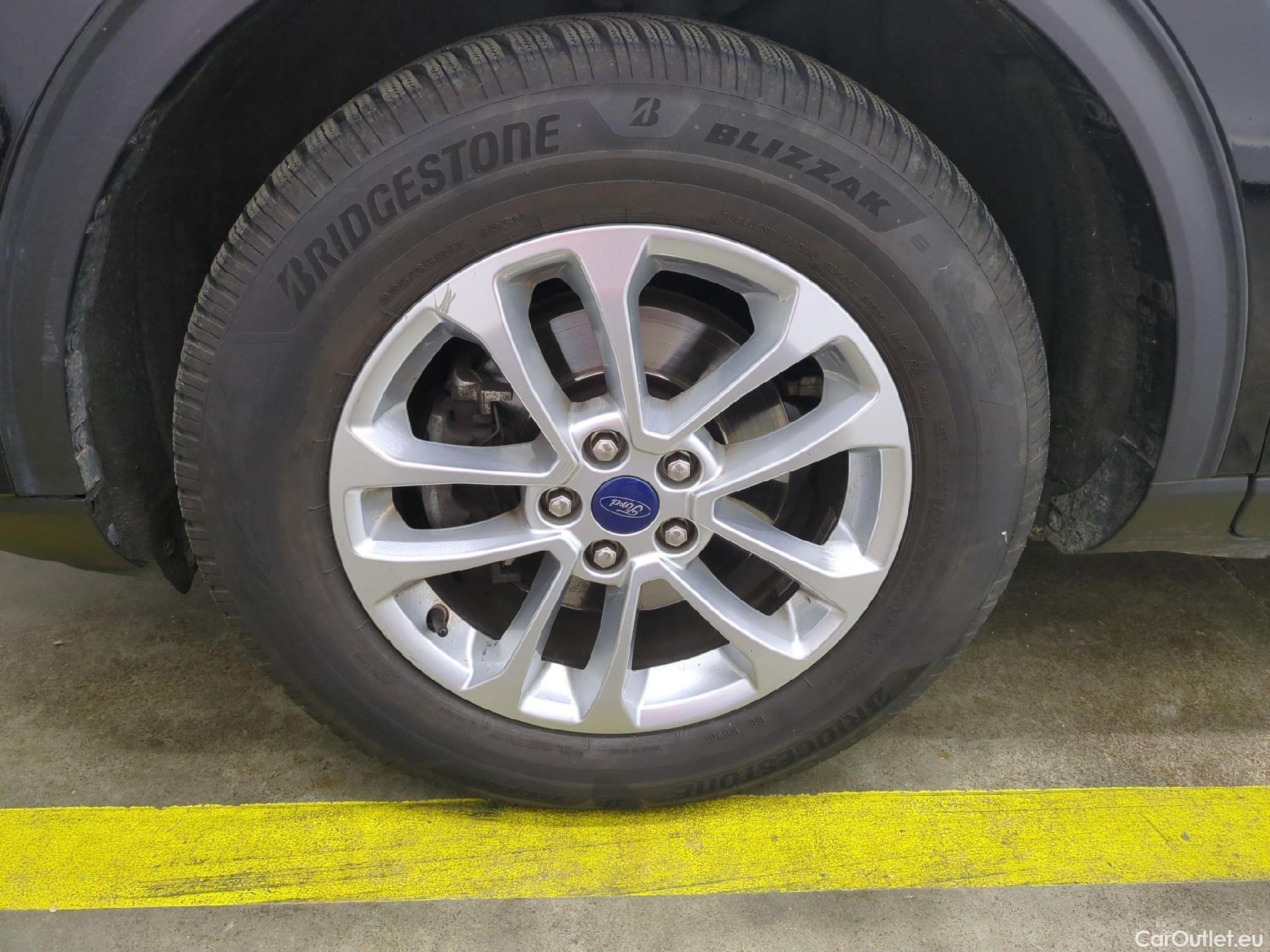  Ford  Kuga  Titanium Hybrid 2.5 190CV BVA6 E6dT #3