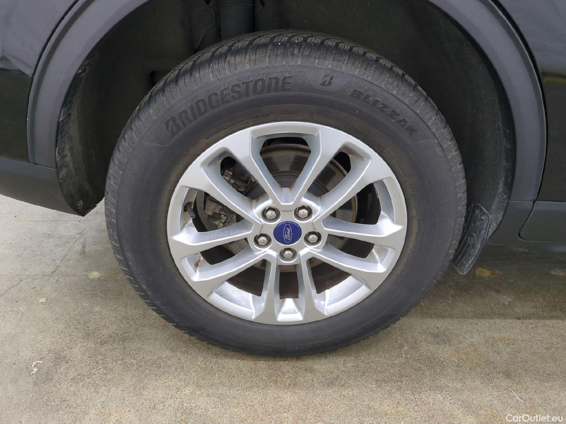  Ford  Kuga  Titanium Hybrid 2.5 190CV BVA6 E6dT #14