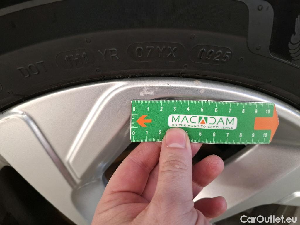  Citroen  C5 CITROEN  Aircross / 2018 / 5P / SUV BlueHDi 130 S&S BVM6 Business #14