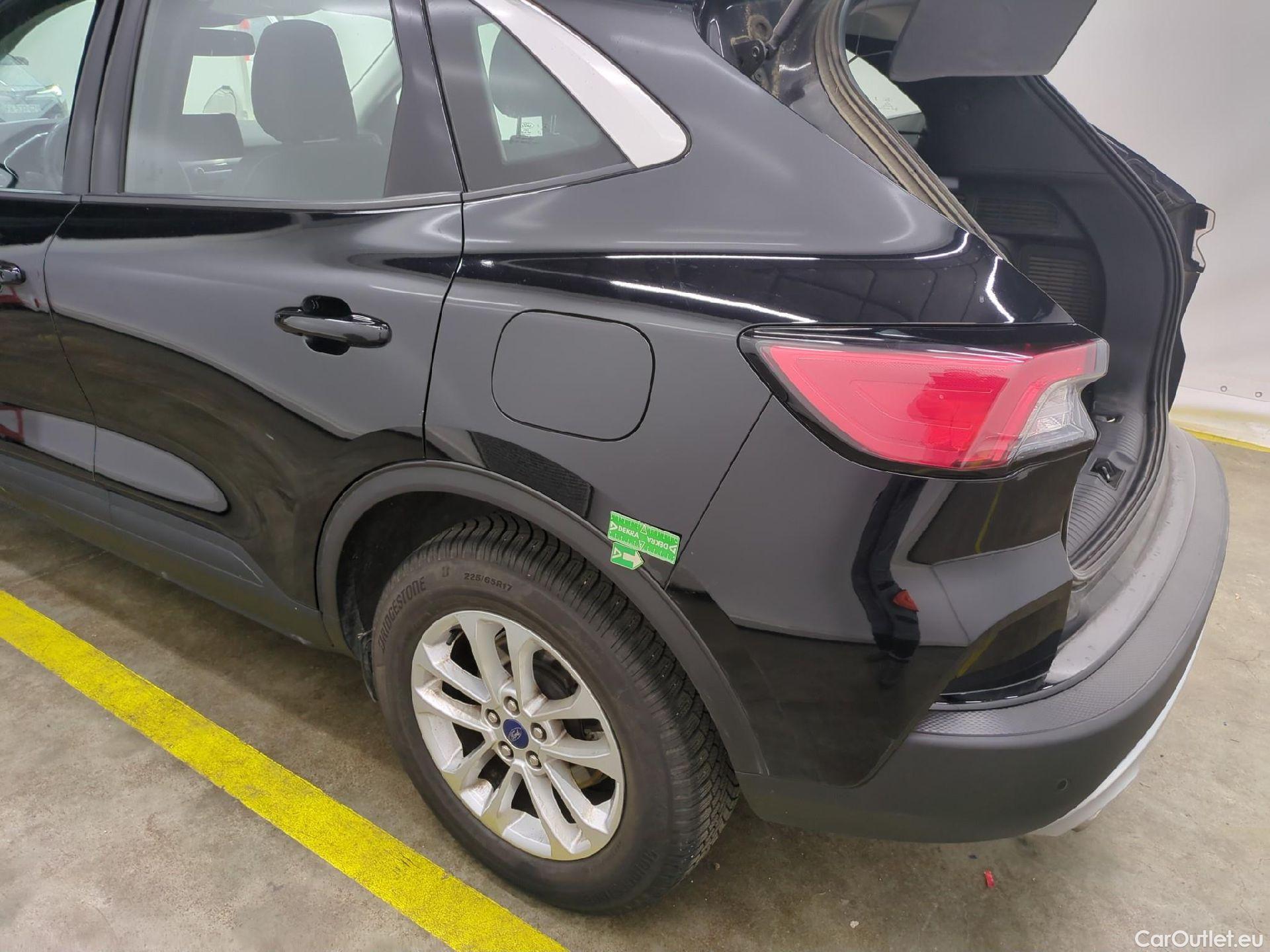  Ford  Kuga  Titanium Hybrid 2.5 190CV BVA6 E6dT #43