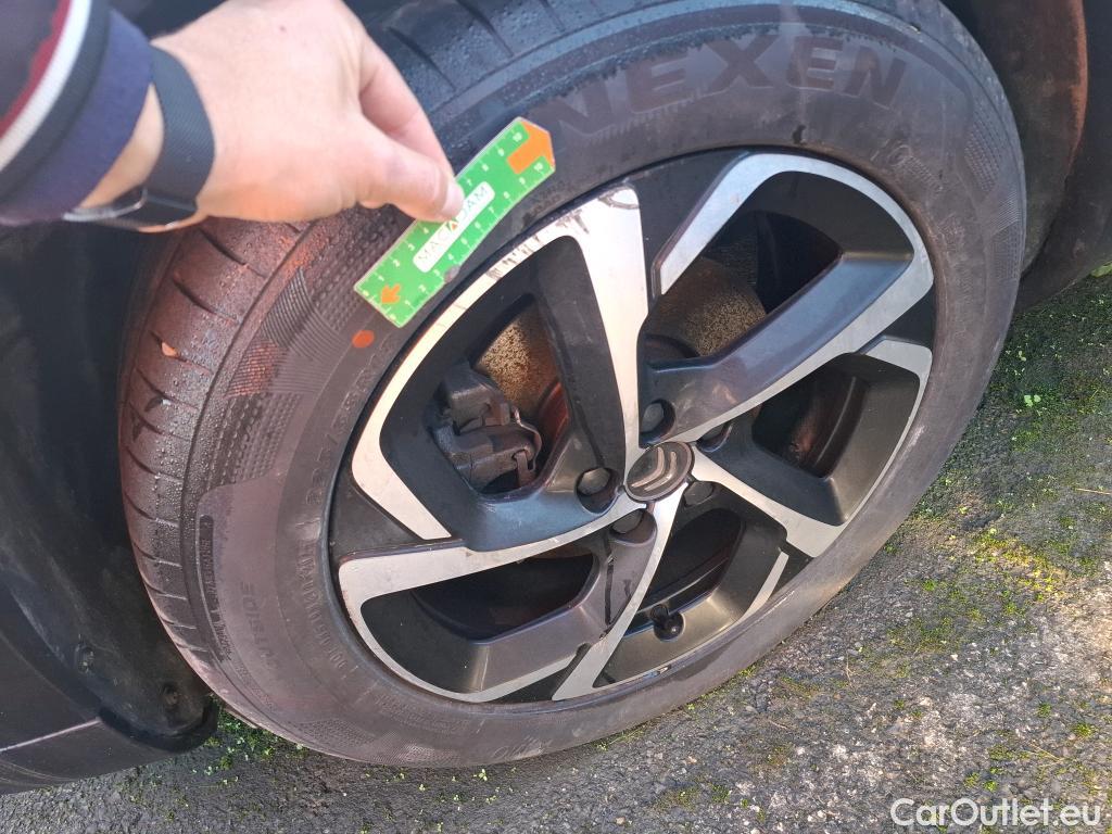  Citroen  C5 CITROEN  Aircross / 2018 / 5P / SUV BlueHDi 180 S&S EAT8 Business + #4