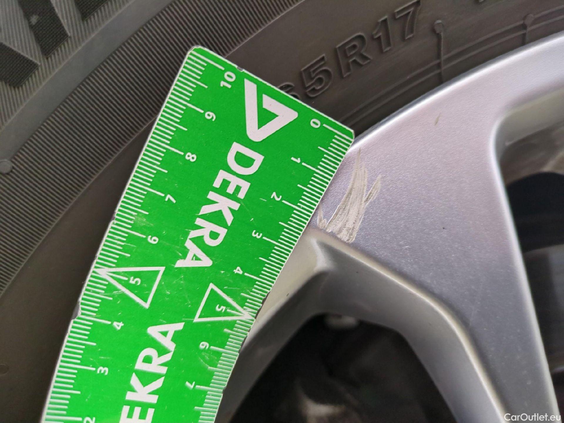  Ford  Kuga  Titanium Hybrid 2.5 190CV BVA6 E6dT #1