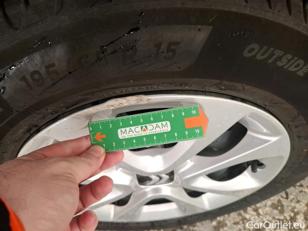  Citroen  C3  Shine Business 1.2 PureTech 80CV BVM5 E6 #15