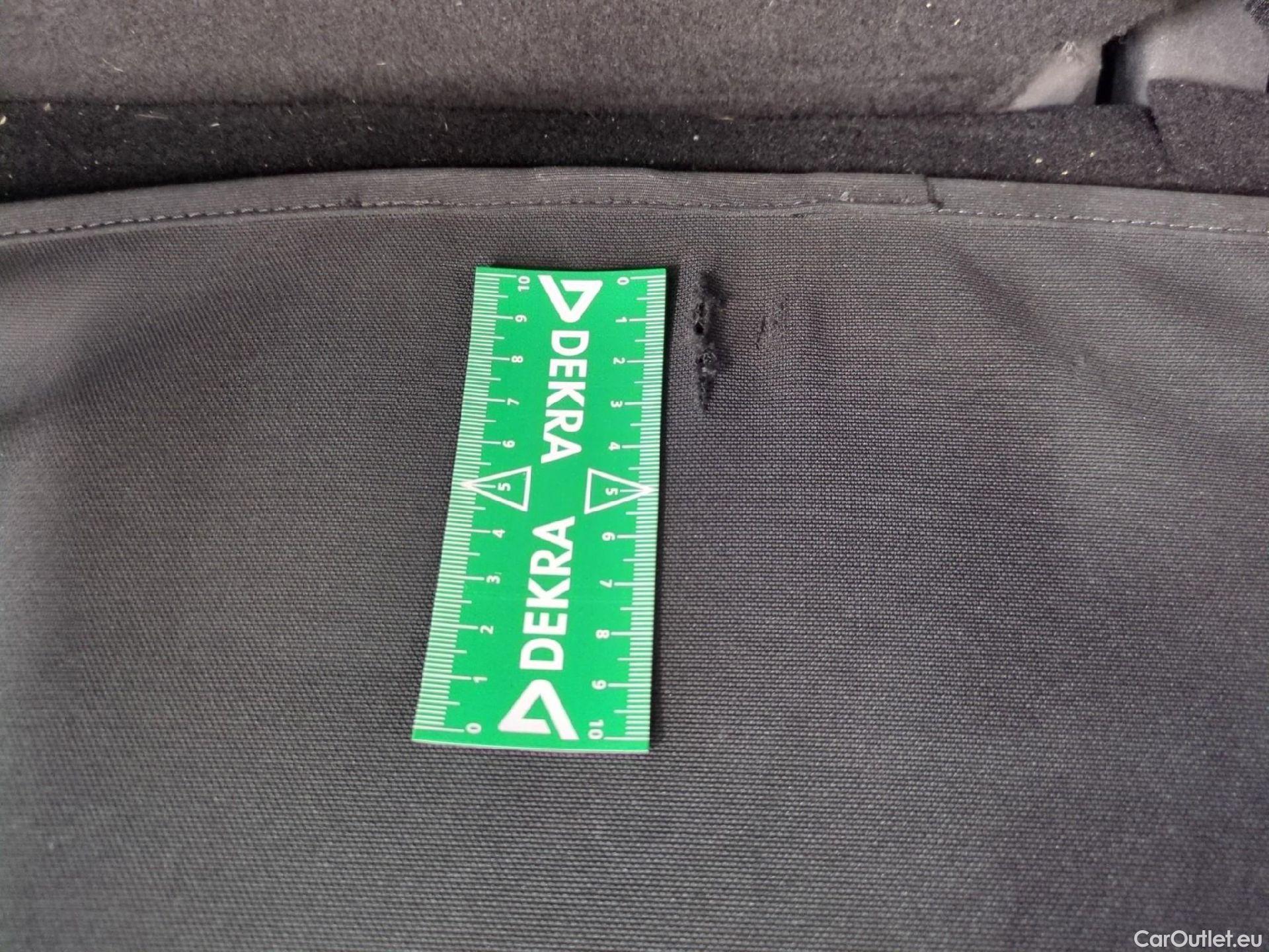  Ford  Kuga FORD  / 2019 / 5P / SUV 2.5 Dur 225 hybrid PHEV Pshift Titanium #20