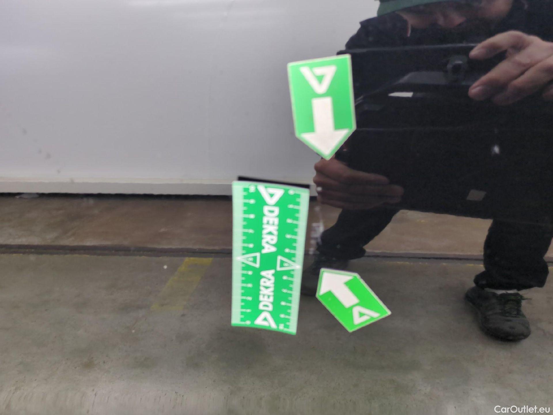  Ford  Kuga FORD  / 2019 / 5P / SUV 2.5 Dur 225 hybrid PHEV Pshift Titanium #14