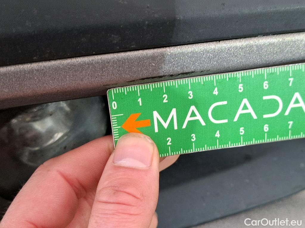  Citroen  C4  Berline Shine Pack 1.5 BlueHDI 130CV BVA8 E6d #34