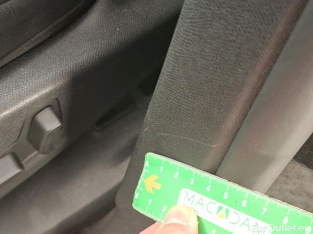  DS  DS7 DS DS 7 Crossback / 2017 / 5P / SUV E-TENSE 4x4 300 RIVOLI #18