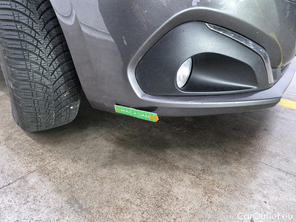  Peugeot  208  Active Business 1.5 HDi 100CV BVM5 E6dT #27