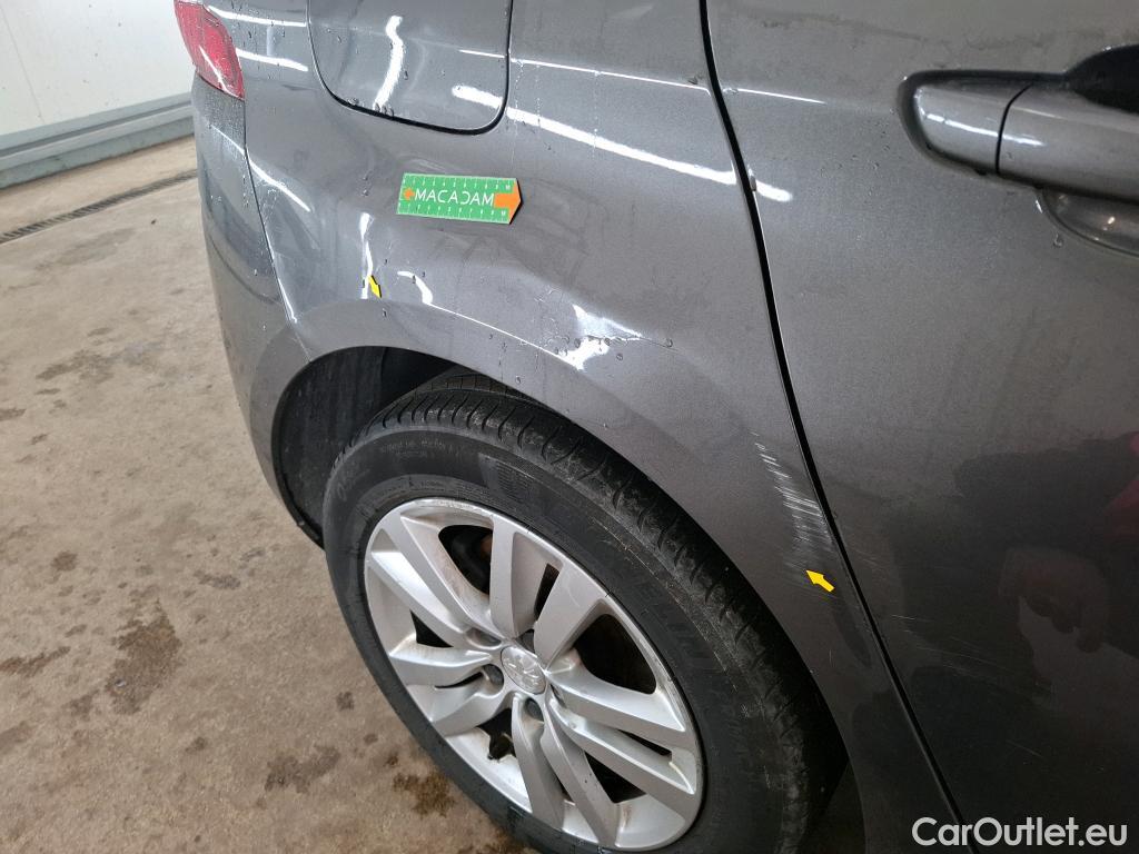  Peugeot  308 PEUGEOT  / 2017 / 5P / Berline BlueHDi 130 EAT8 S&S ACTIVE BUSINESS #6