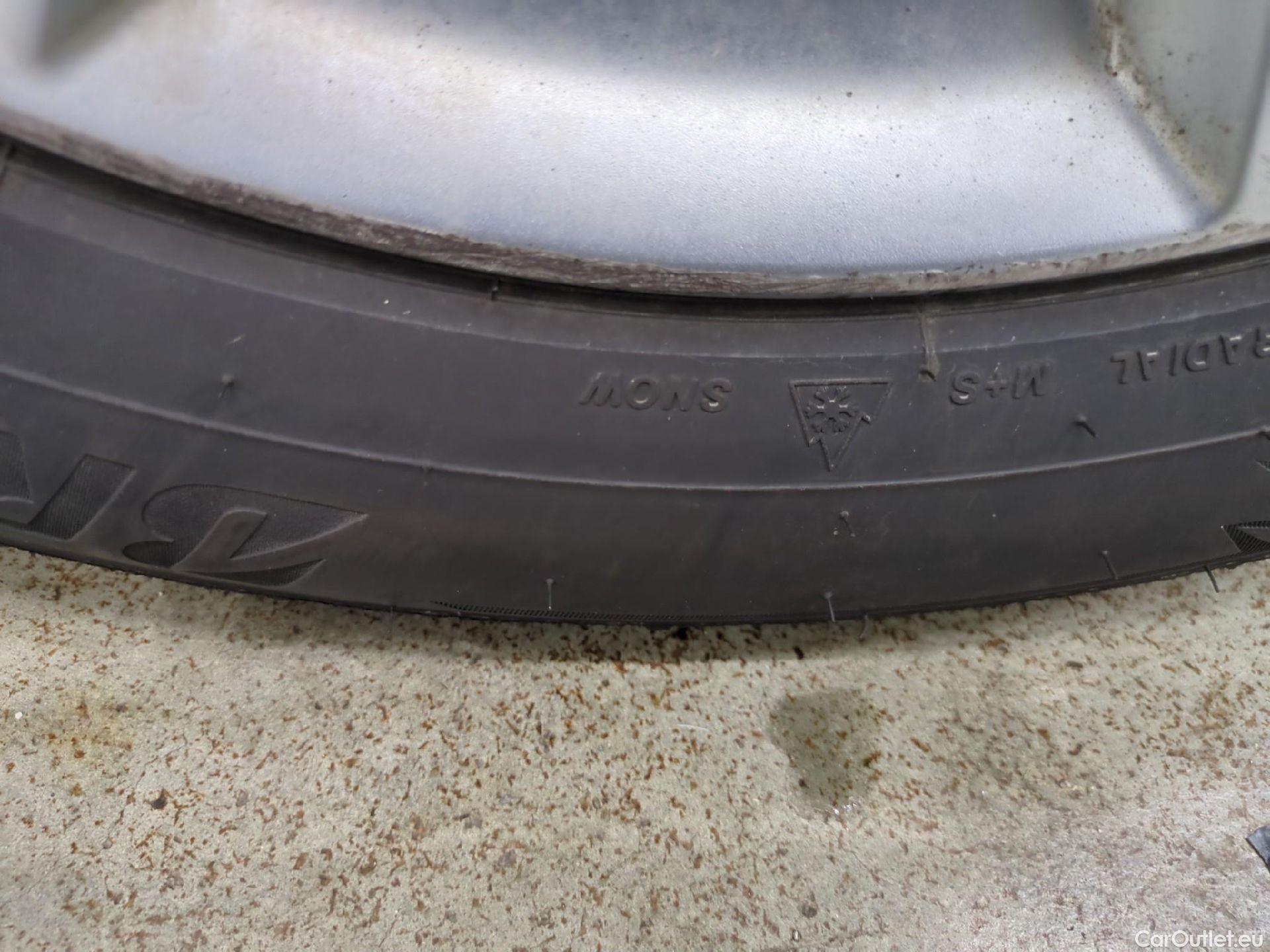  Opel   Grandland X Grandland X Elegance Business 1.5 130CV BVA8 E6d #6