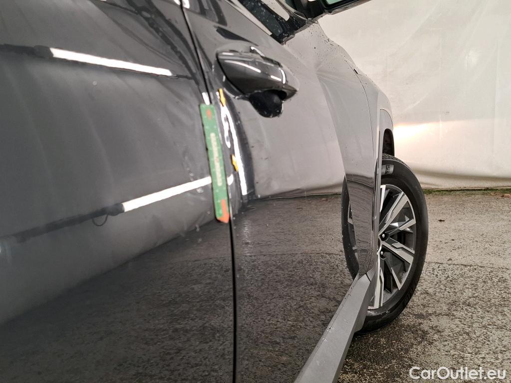  Hyundai  Tucson  Business Mild-Hybrid 2WD 1.6 CRDI 135CV BVA7 E6d #2