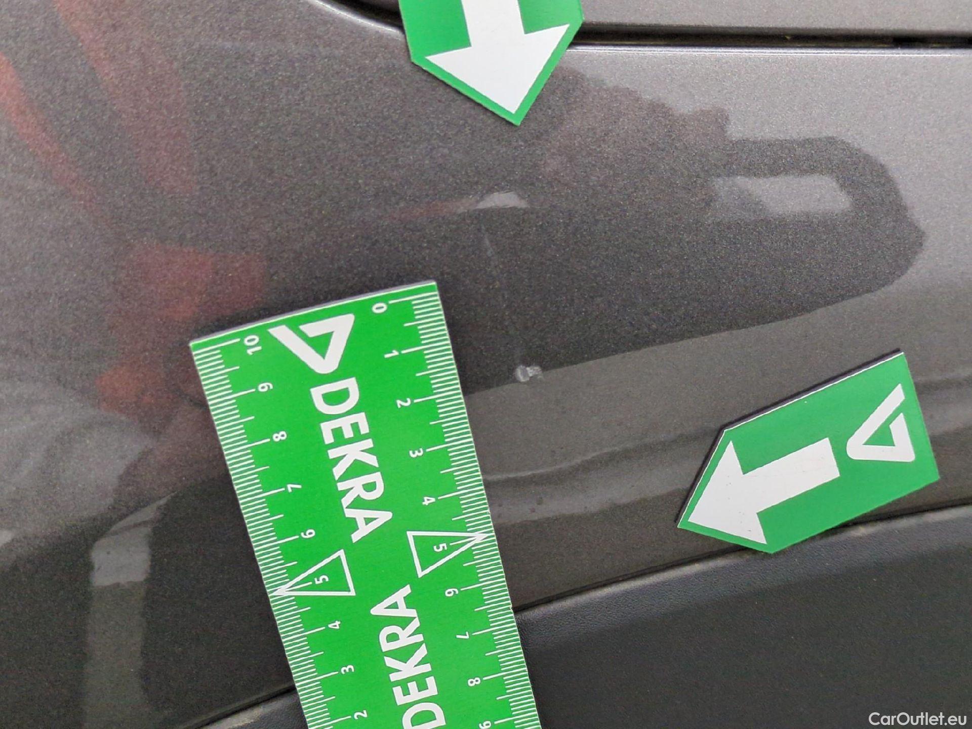  Opel   Grandland X Grandland X Elegance Business 1.5 130CV BVA8 E6d #29