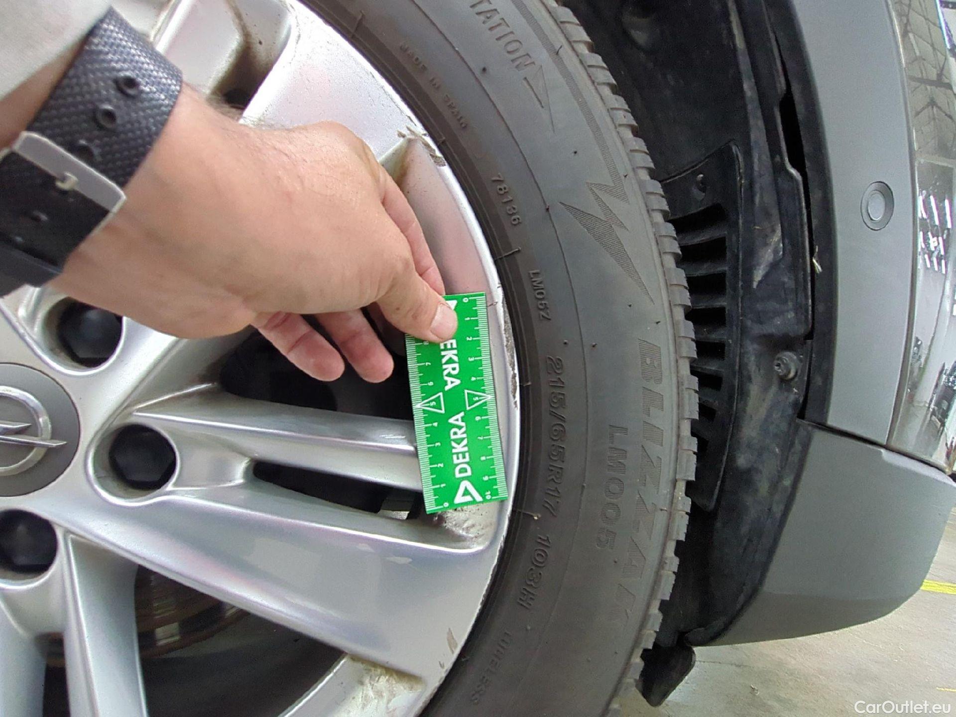  Opel   Grandland X Grandland X Elegance Business 1.5 130CV BVA8 E6d #15