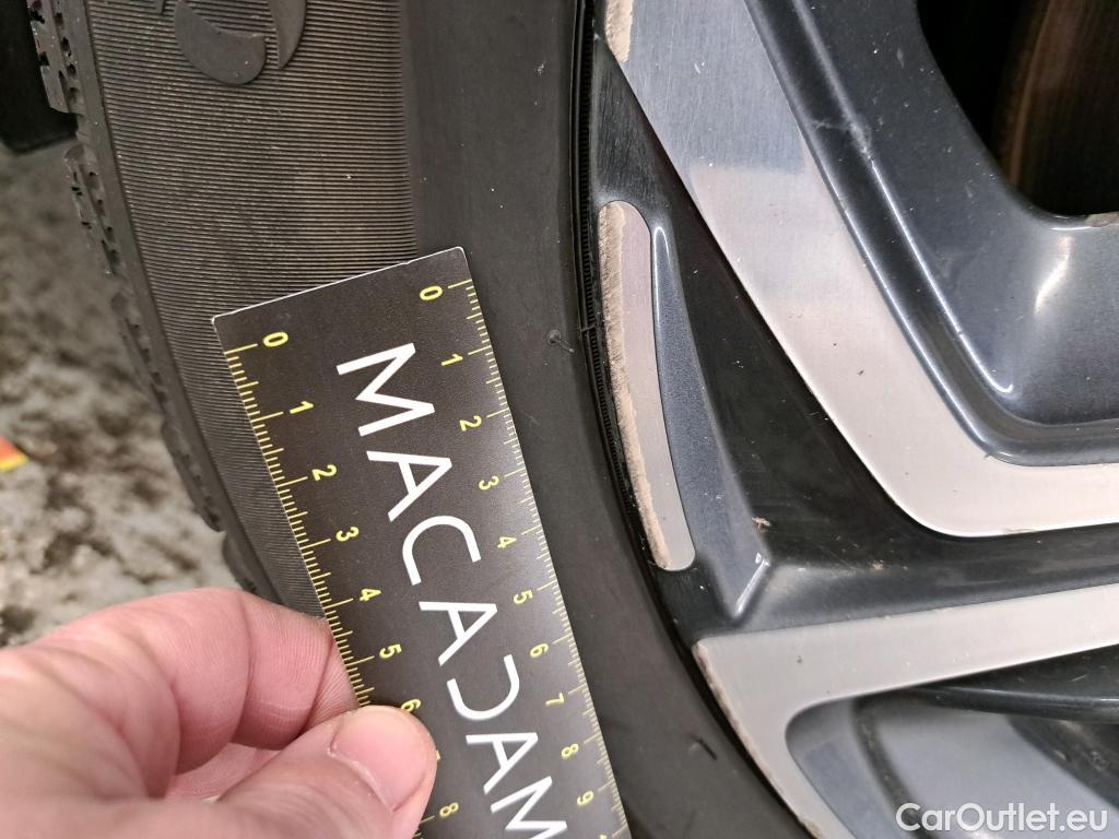  Hyundai  i30  cw Business 1.6 CRDi 115CV BVM6 E6d #4