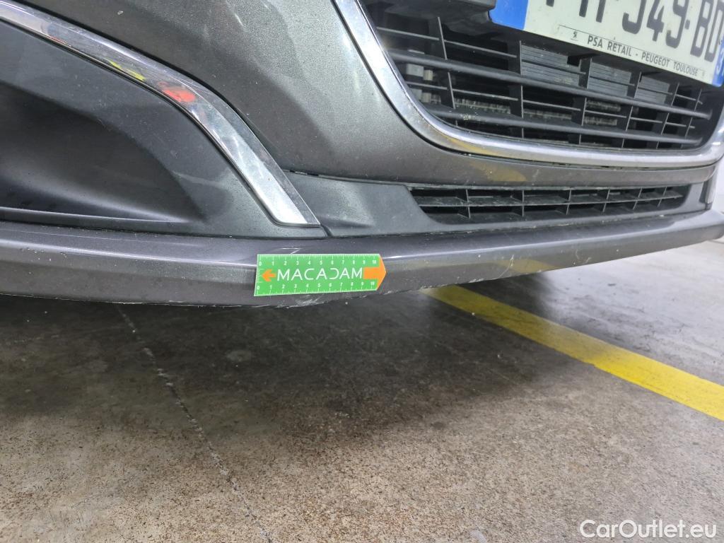  Peugeot  208  Active Business 1.5 HDi 100CV BVM5 E6dT #28