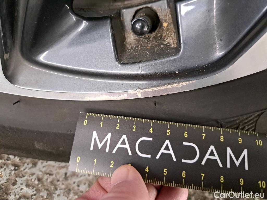  Hyundai  i30  cw Business 1.6 CRDi 115CV BVM6 E6d #10