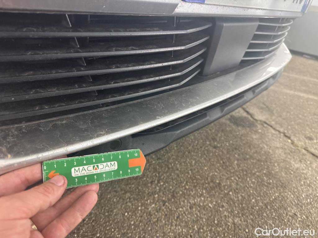  Peugeot  3008  II Active Pack 1.5 HDi 130CV BVA8 E6d #17