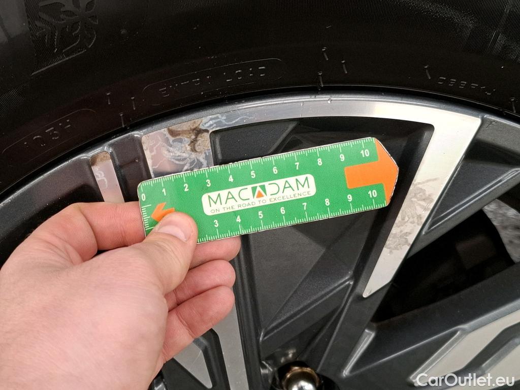  Hyundai  Tucson  Business Mild-Hybrid 2WD 1.6 CRDI 135CV BVA7 E6d #26