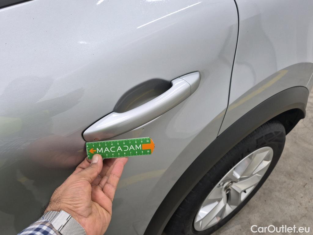  Renault  Captur  II Business 1.5 dCi 115CV BVA7 E6dT #32