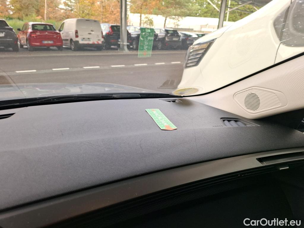  Peugeot  308 PEUGEOT  SW / 2021 / 5P / Break BlueHDi 130 EAT8 ACTIVE PACK #1