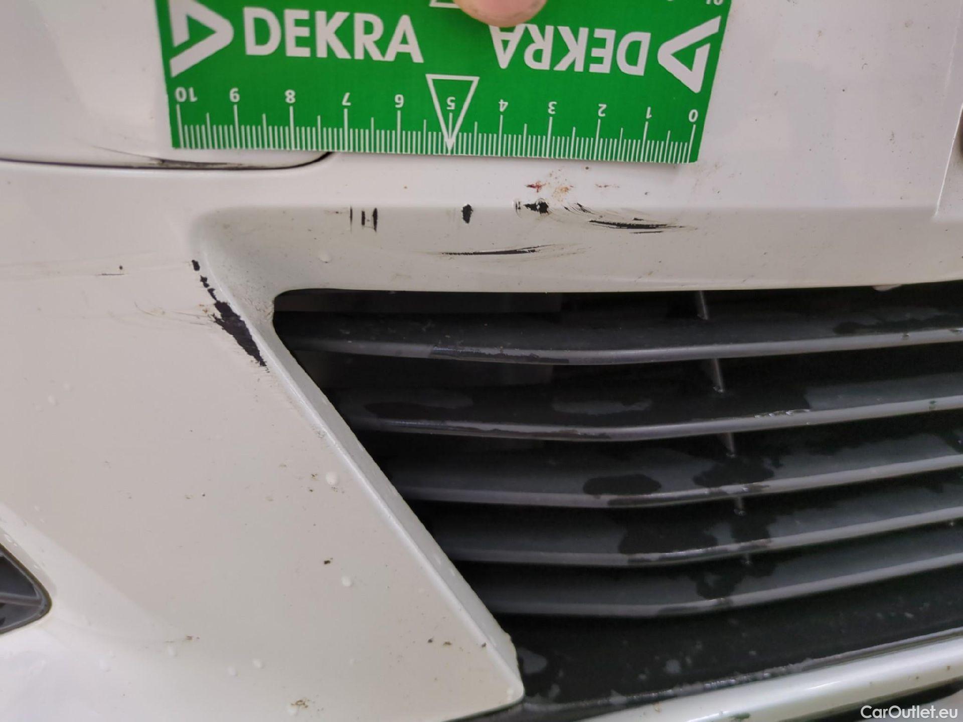  Peugeot  5008  GT Line 1.5 HDi 130CV BVM6 7 Sieges E6dT #34