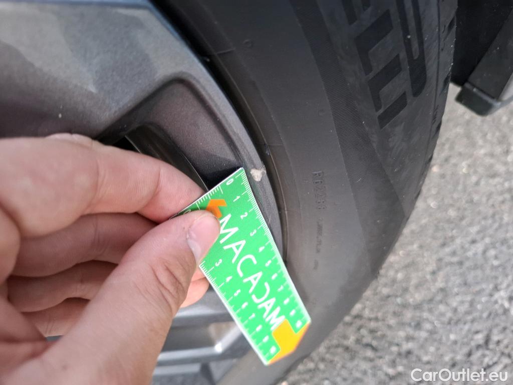  Peugeot  308 PEUGEOT  SW / 2021 / 5P / Break BlueHDi 130 EAT8 ACTIVE PACK #39