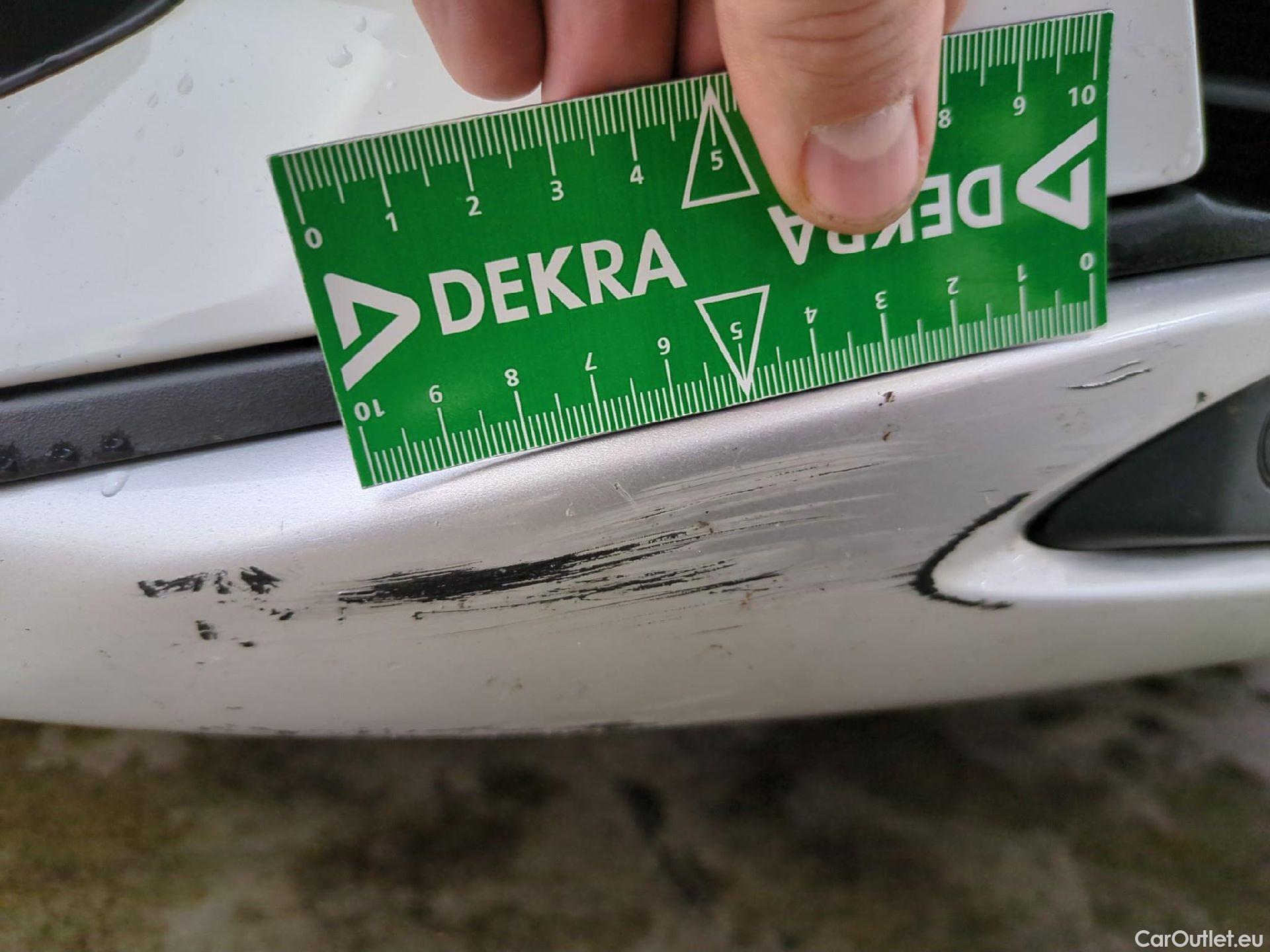  Peugeot  5008  GT Line 1.5 HDi 130CV BVM6 7 Sieges E6dT #40