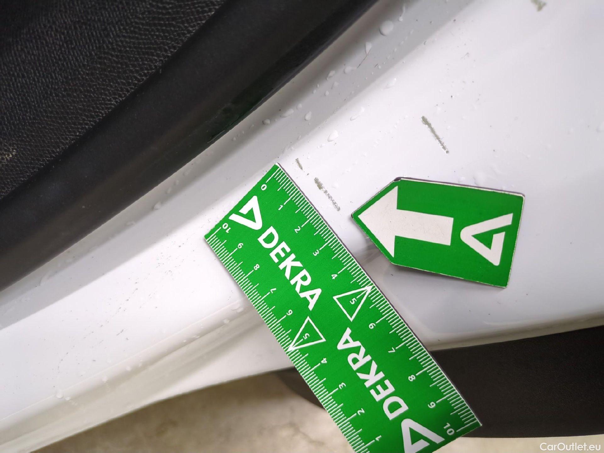  Peugeot  5008  GT Line 1.5 HDi 130CV BVM6 7 Sieges E6dT #5