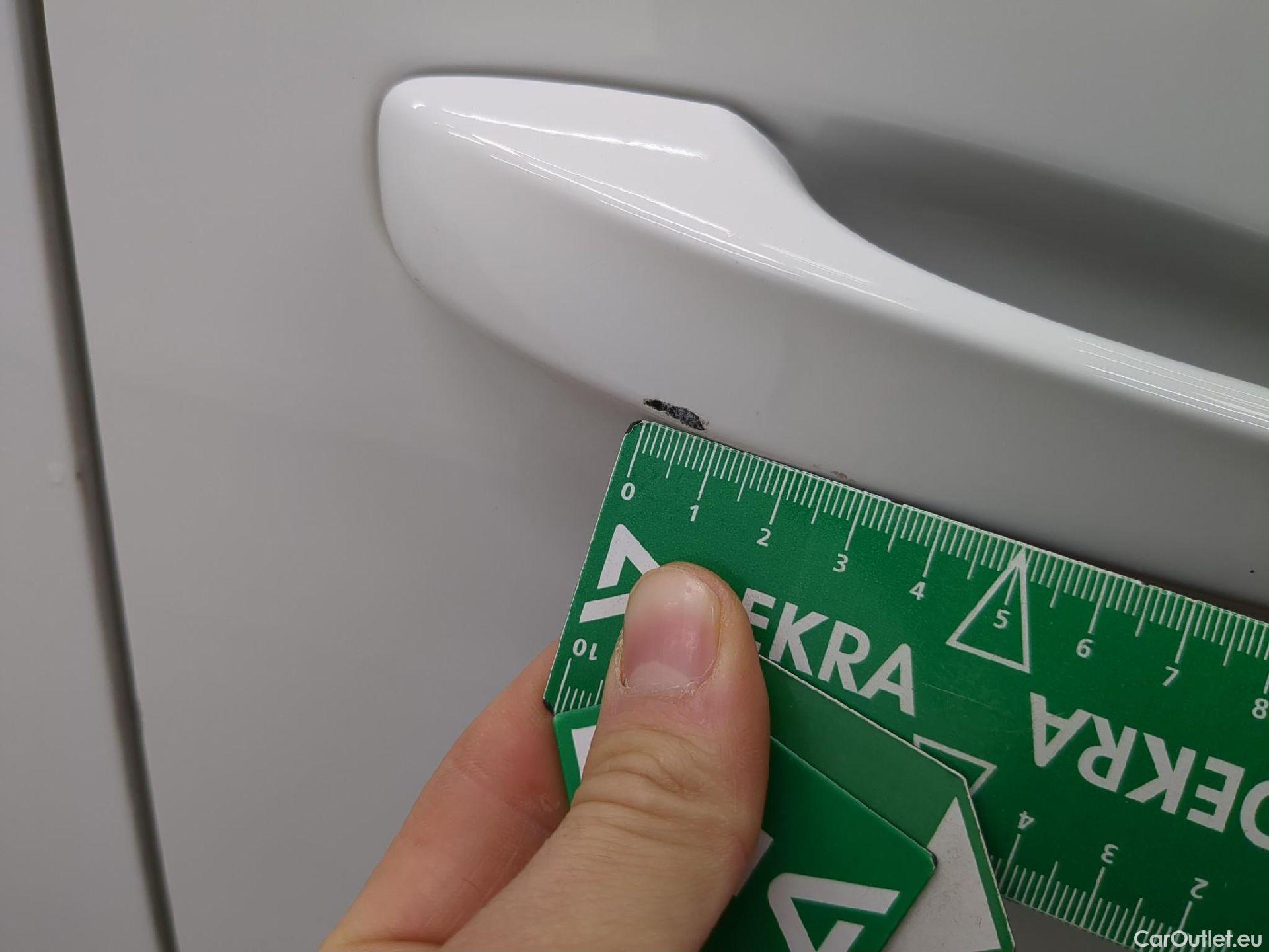  Peugeot  308 PEUGEOT  SW / 2021 / 5P / Break BlueHDi 130 EAT8 ALLURE #12