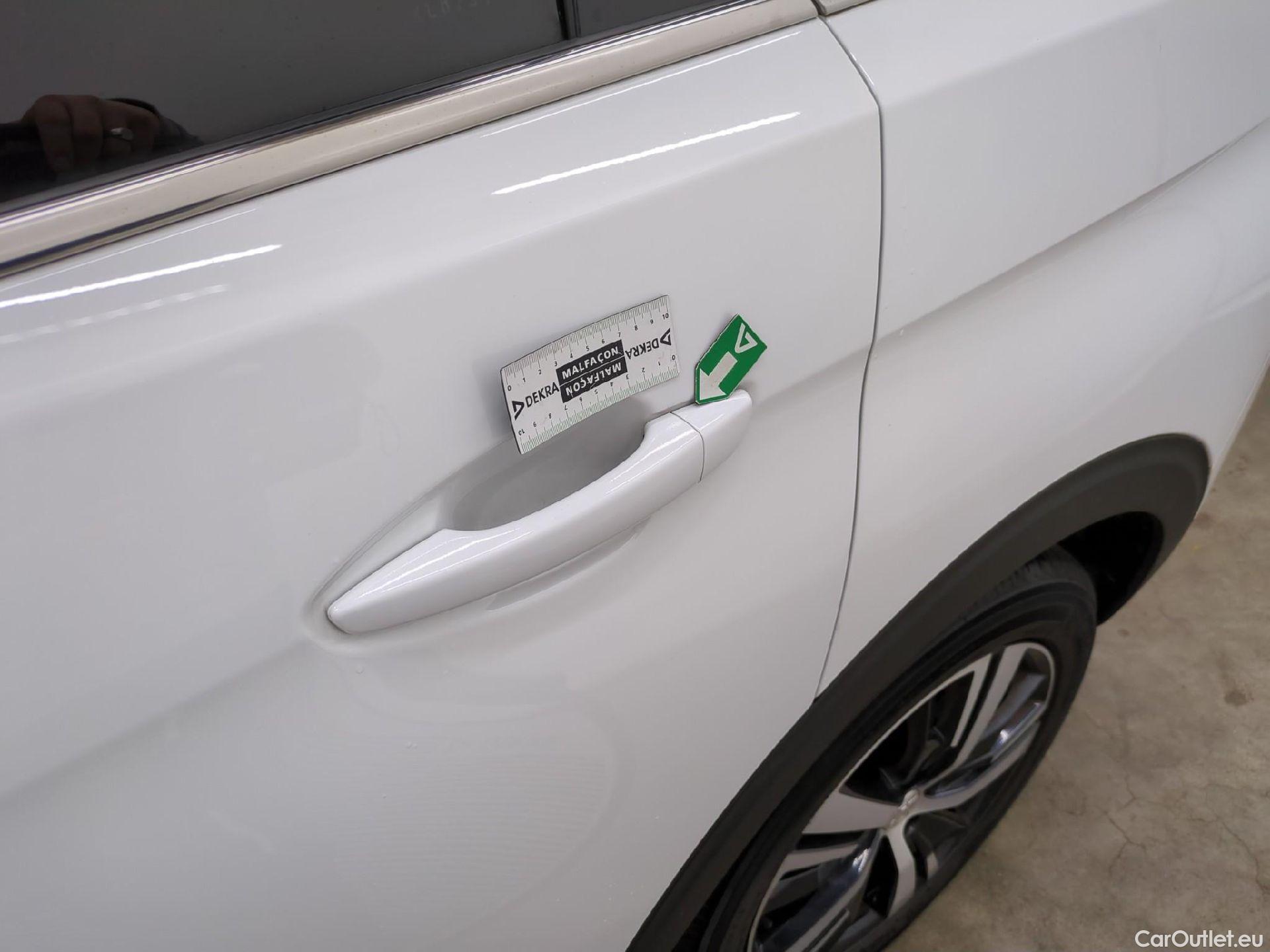  Peugeot  5008  GT Line 1.5 HDi 130CV BVM6 7 Sieges E6dT #49